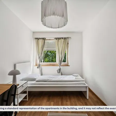 아파트 Simple And Cozy Flat In *
